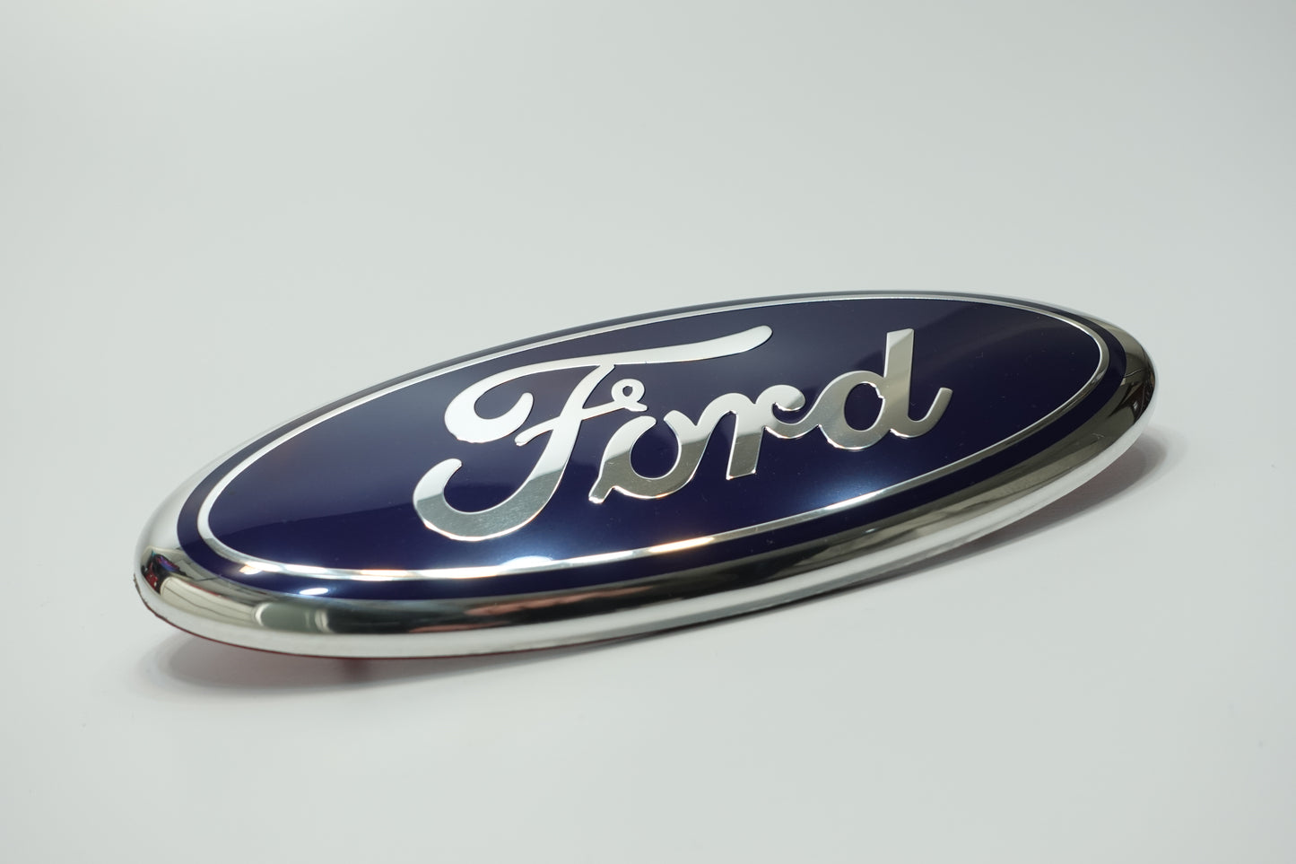 Emblema Dianteiro Ford Edge Grade Frontal Relevo 2008 A 2014